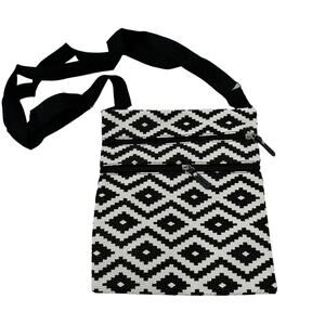 Lightweight Crossbody Purse Black & White Tribal Diamond Bag Travel Vacation Fun
